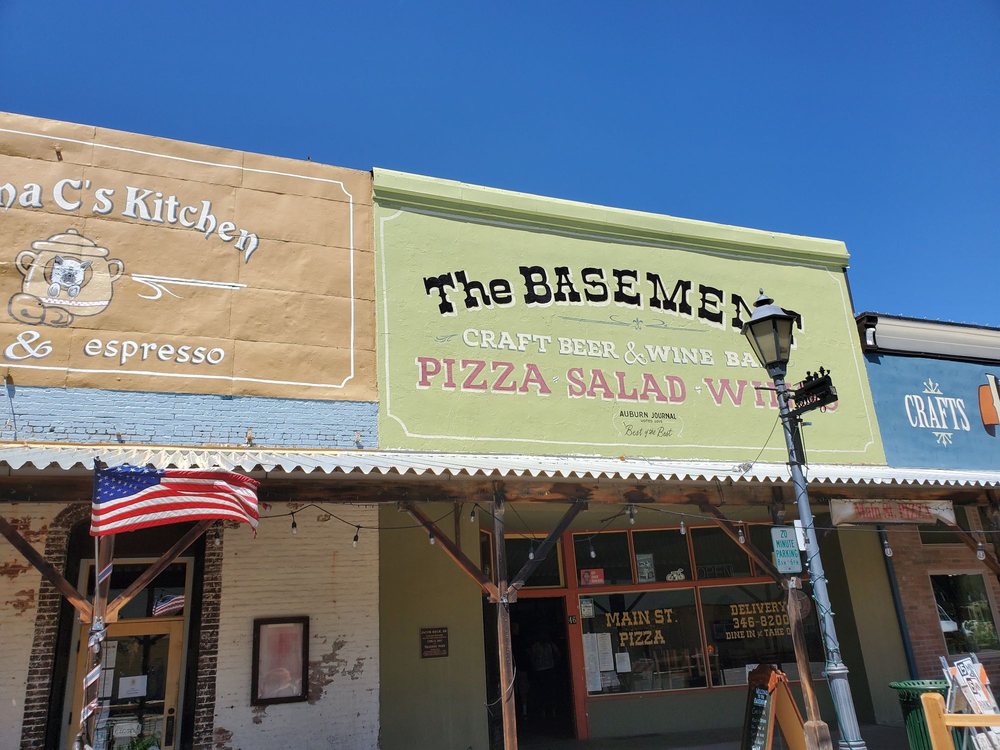 The current Main Street Pizza and The Basement on Main storefront in downtown Colfax